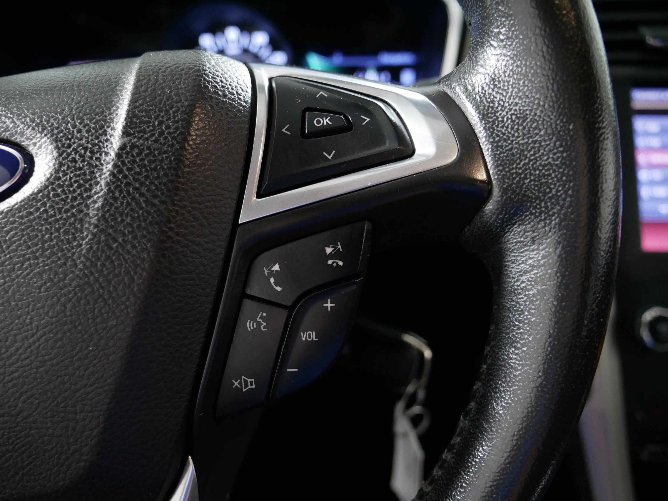 Used 2013 Ford Fusion SE FWD image 28