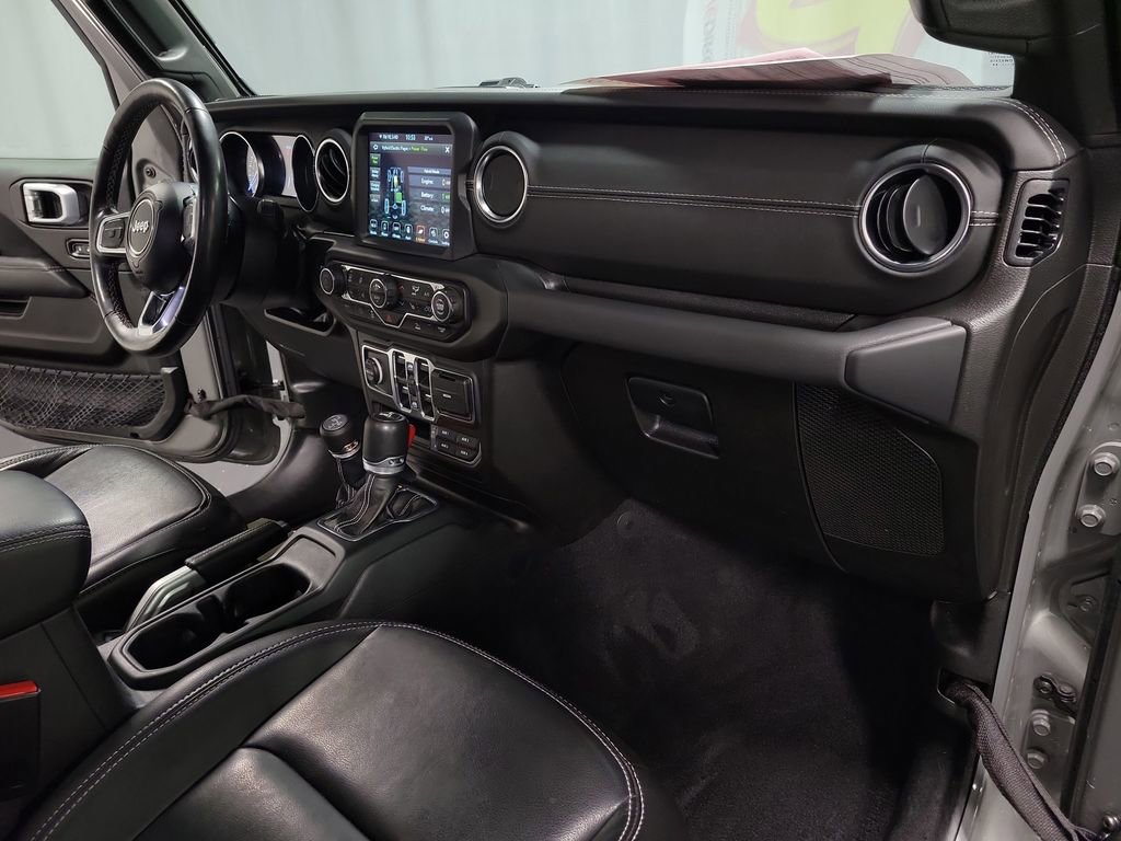 Used 2023 Jeep Wrangler Unlimited Sahara w/ Cold Weather Group image 26