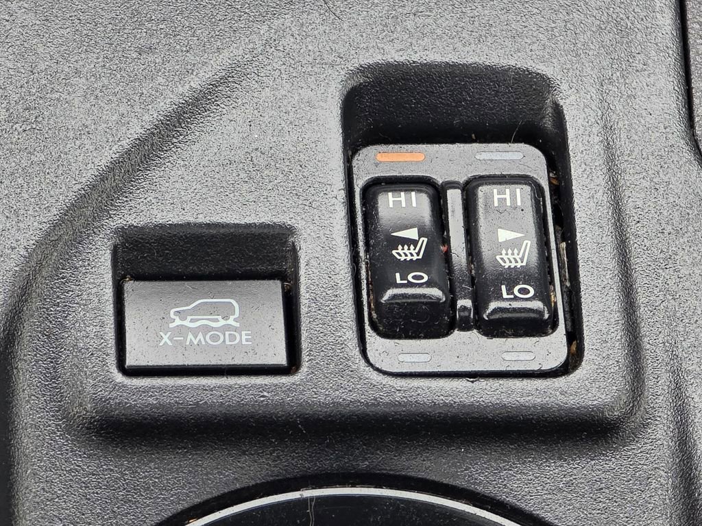 Used 2020 Subaru Crosstrek 2.0i Premium w/ Moonroof Package 2 image 18