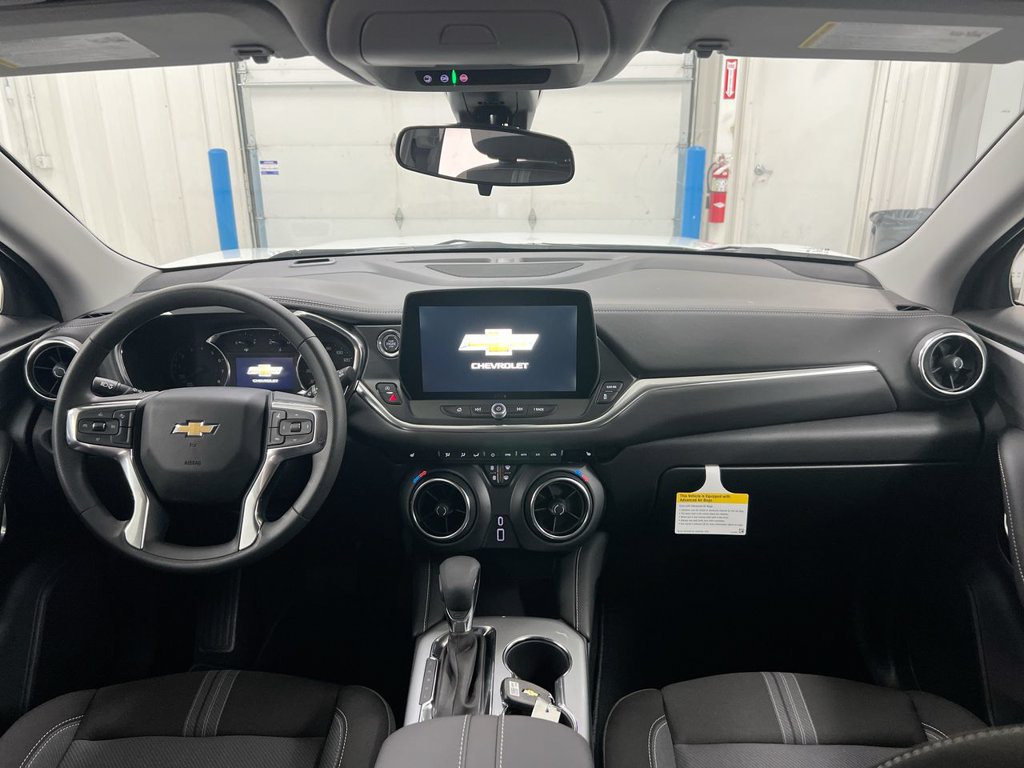 New 2026 Chevrolet Blazer LT FWD image 10