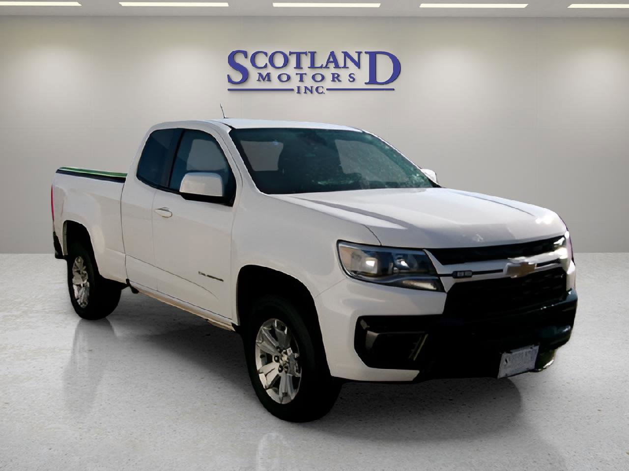 Used 2022 Chevrolet Colorado LT w/ Fleet Safety Package RWD image 4