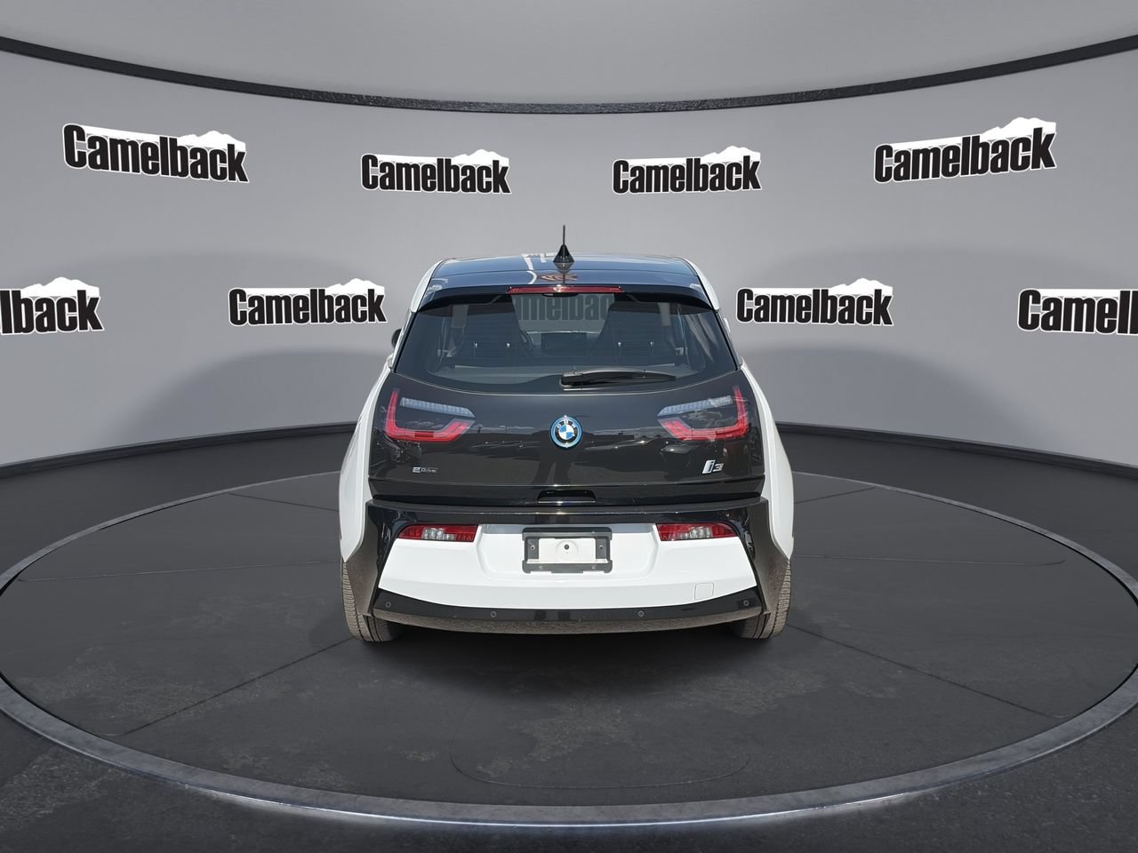 Used 2017 BMW i3 w/ Range Extender RWD image 6