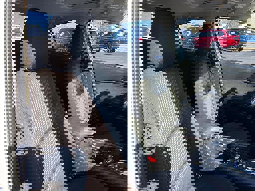 Used 2016 MAZDA MAZDA3 i Touring image 6