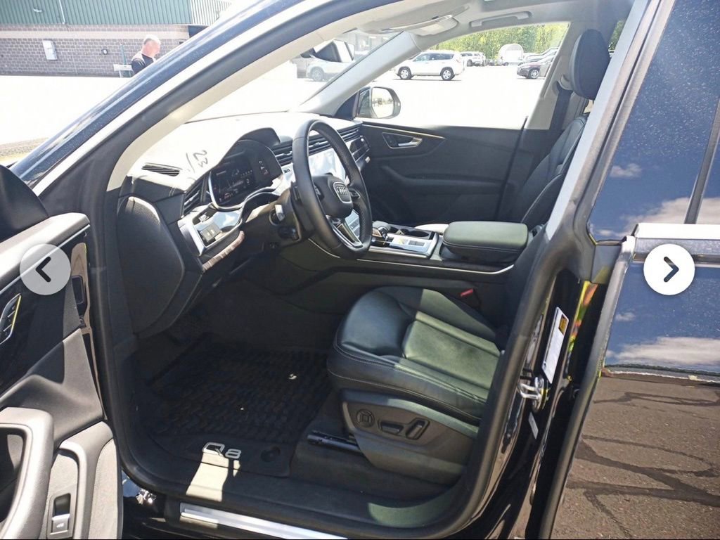 Used 2023 Audi Q8 Premium w/ Convenience Package AWD/4WD image 7