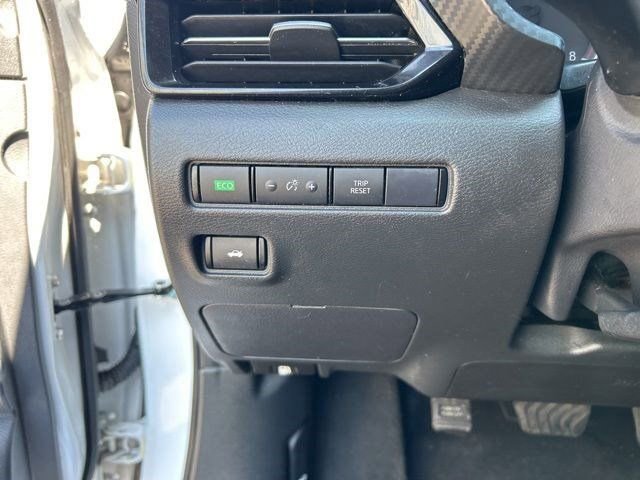 Used 2023 Nissan Sentra SR w/ Midnight Edition Package image 18