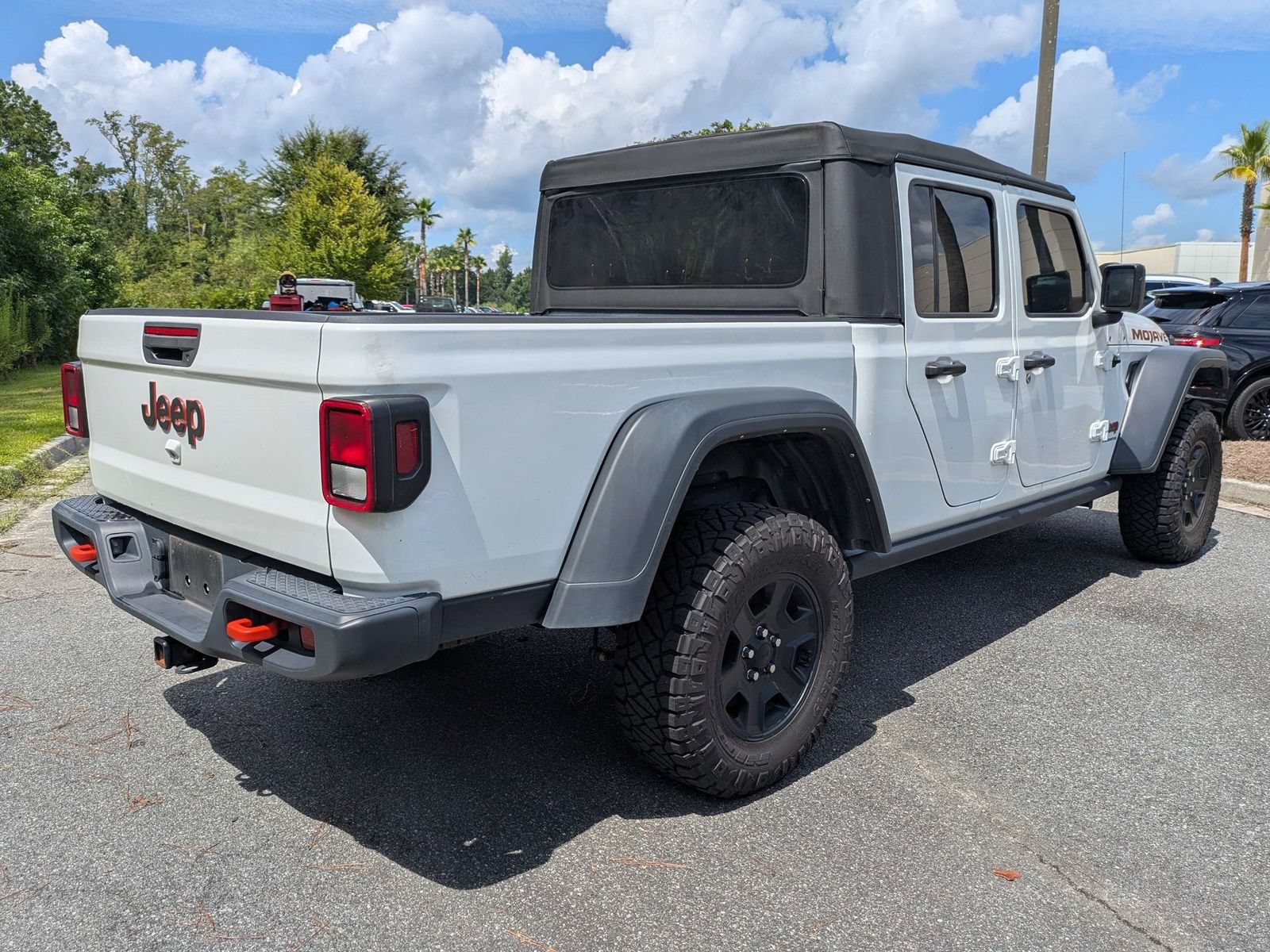 Used 2023 Jeep Gladiator Mojave w/ Trailer Tow Package AWD/4WD image 2