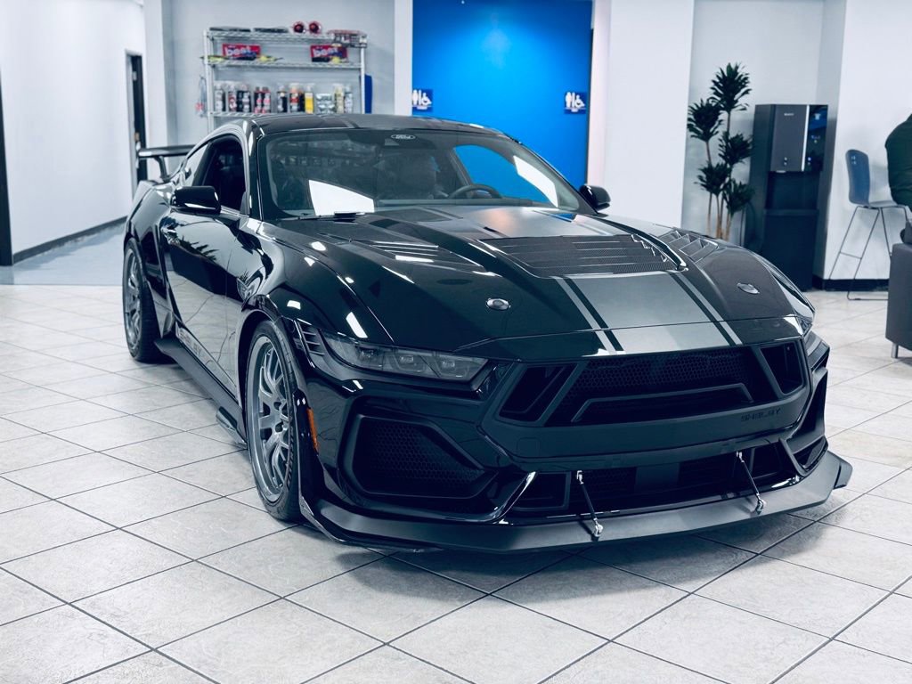 New 2026 Ford Mustang GT Premium w/ GT Performance Package RWD image 2