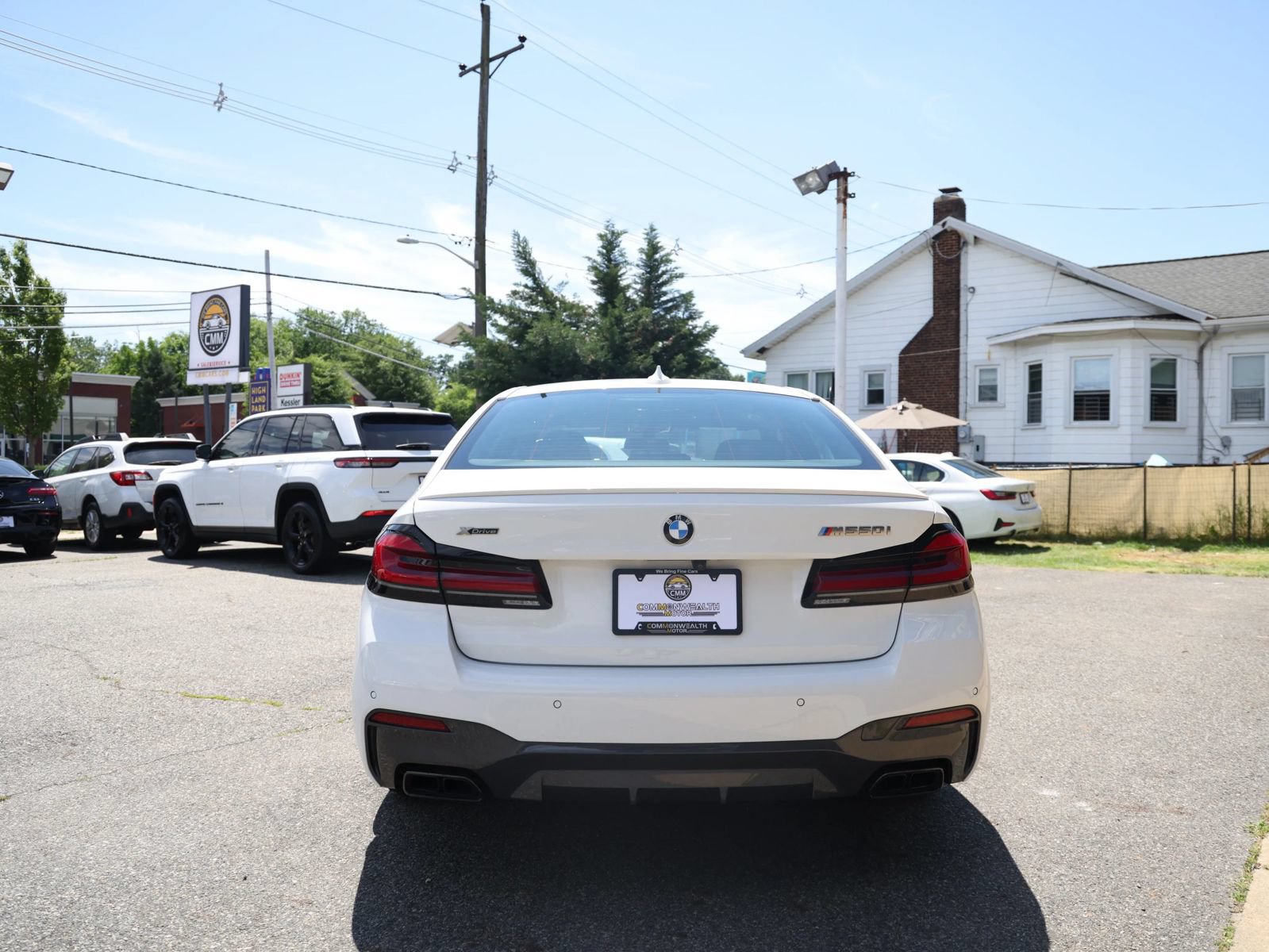 Used 2022 BMW M550i xDrive AWD/4WD image 7