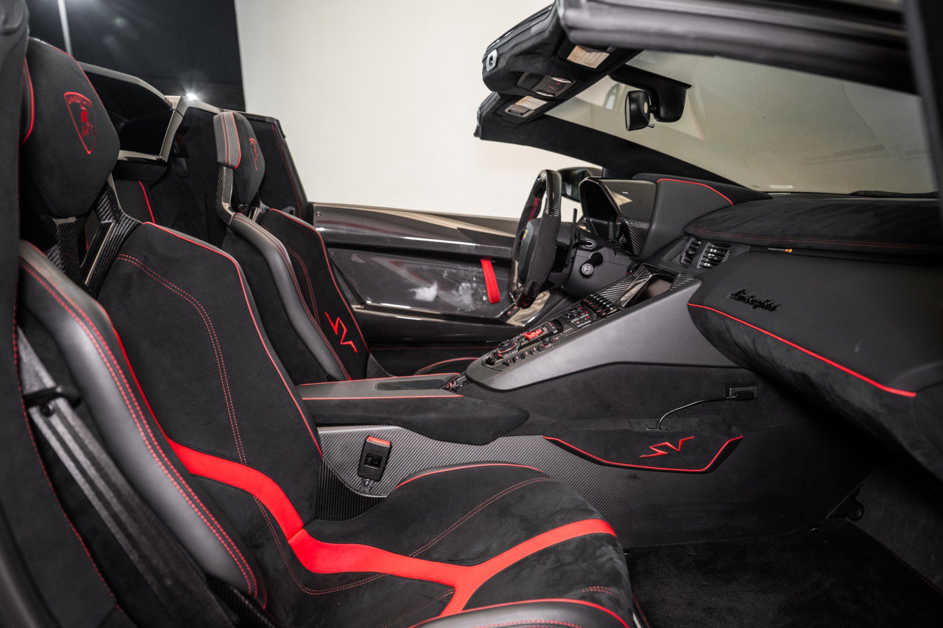 Used 2016 Lamborghini Aventador LP 750-4 Superveloce image 46