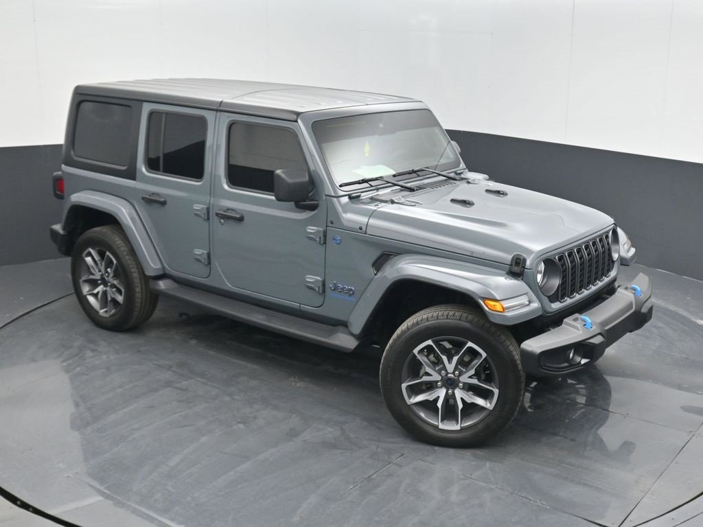 Used 2024 Jeep Wrangler Unlimited w/ Convenience Group image 36