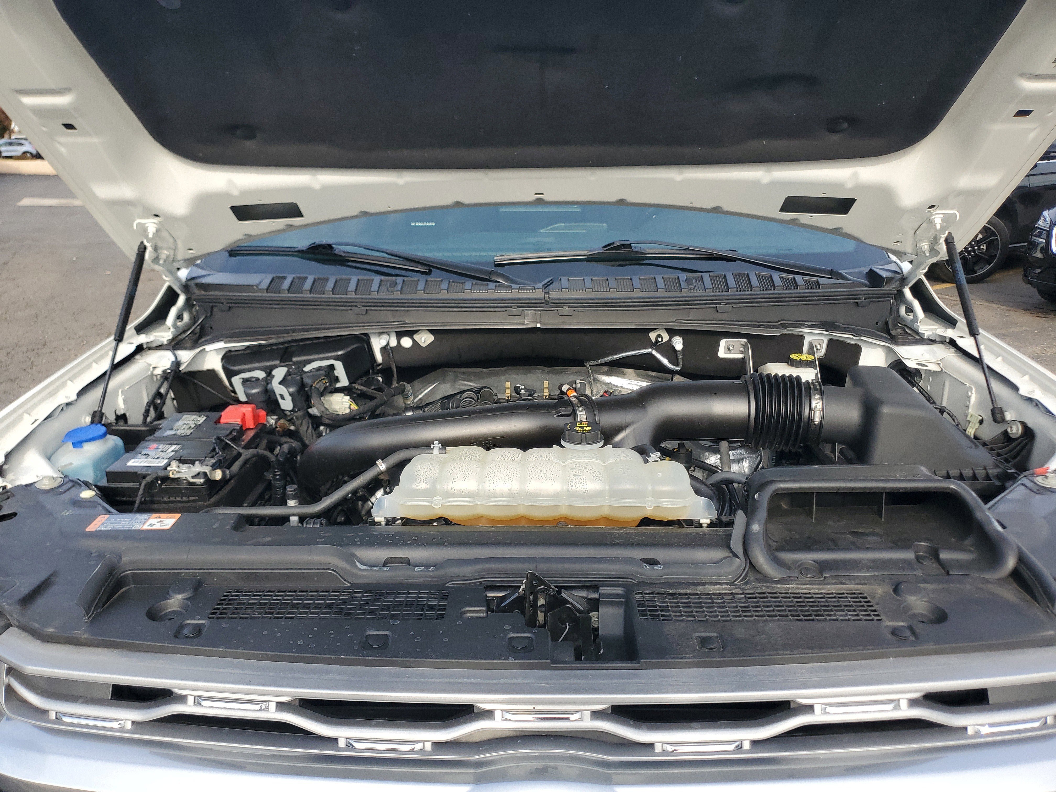 Used 2023 Ford Expedition Platinum image 8