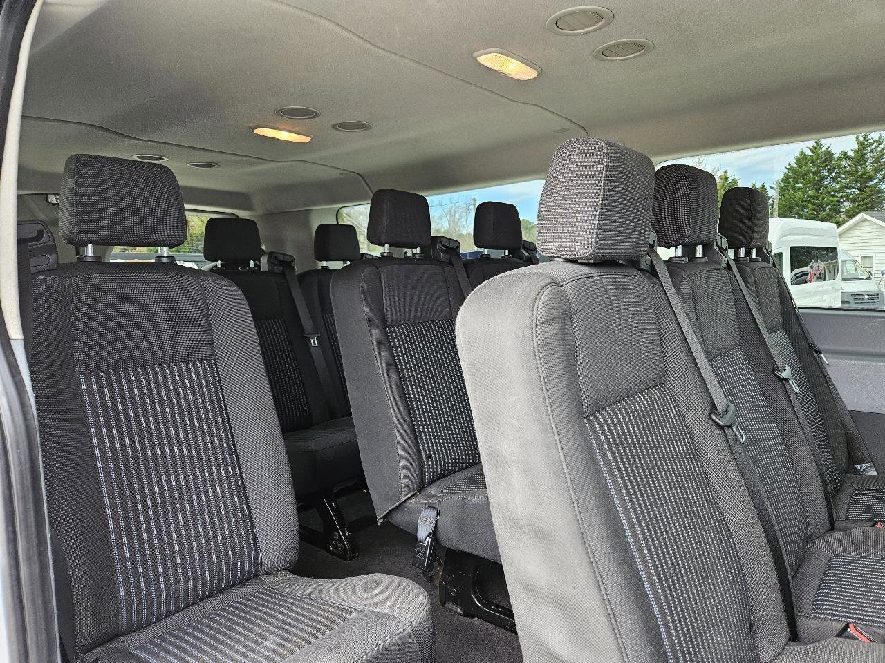 Used 2018 Ford Transit 350 XL image 20