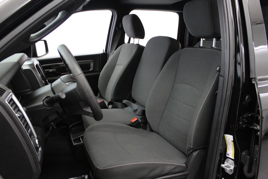 Used 2022 RAM 1500 Classic Warlock w/ Electronics Group AWD/4WD image 16