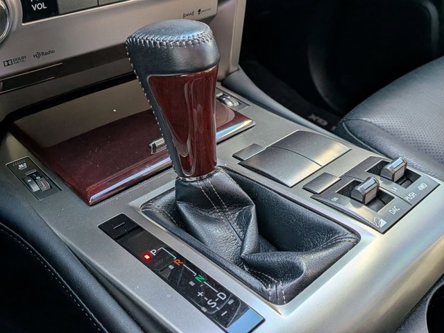 Used 2014 Lexus GX 460 w/ Premium Package AWD/4WD image 11