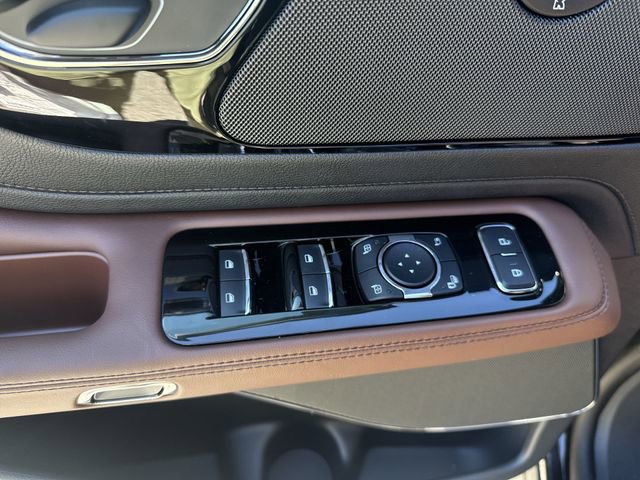 New 2026 Lincoln Aviator Reserve w/ Jet Appearance Package RWD image 13