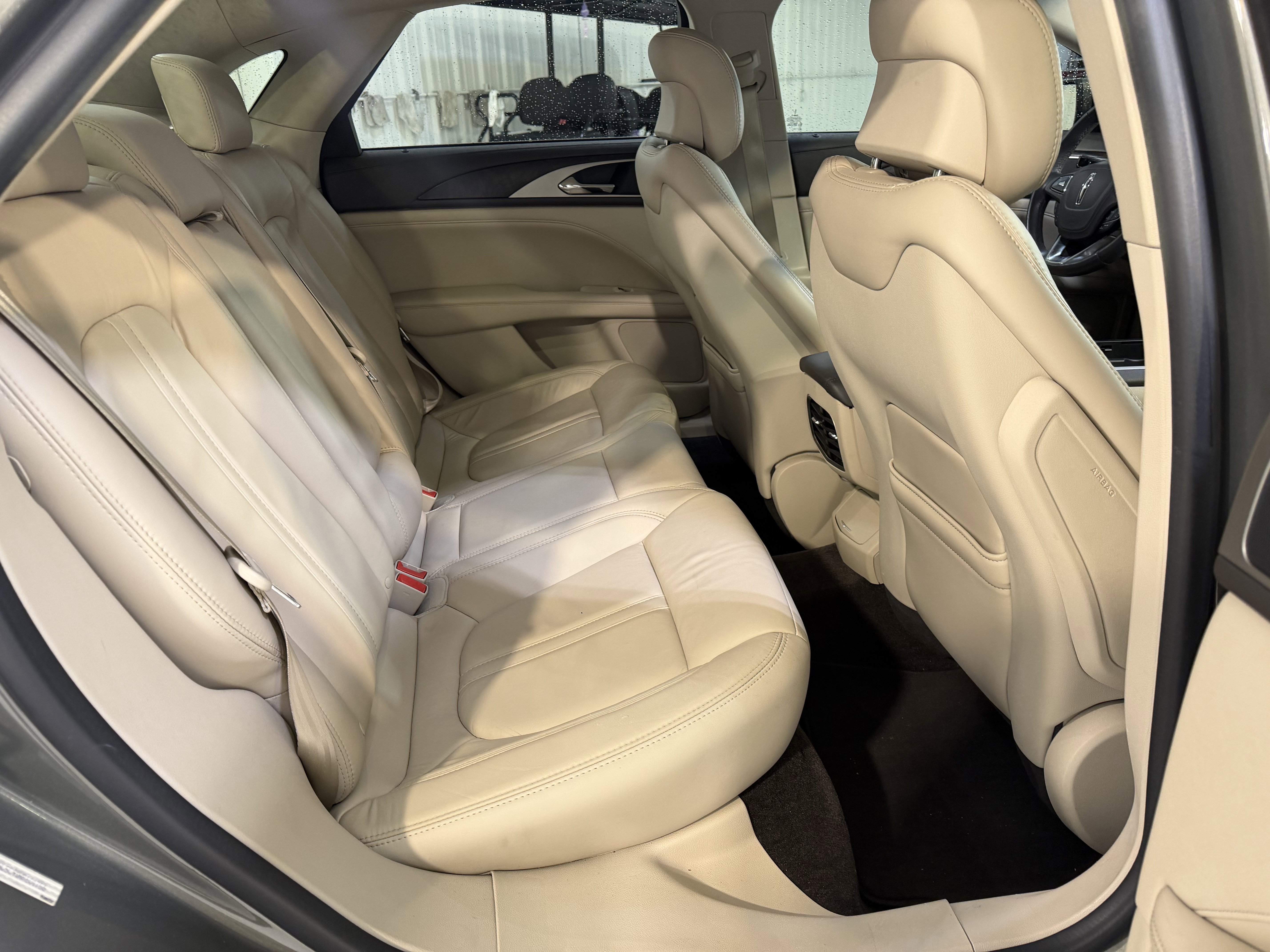 Used 2017 Lincoln MKZ Select w/ Select Plus Package FWD image 11