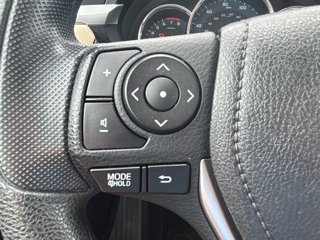 Used 2014 Toyota Corolla LE FWD image 14