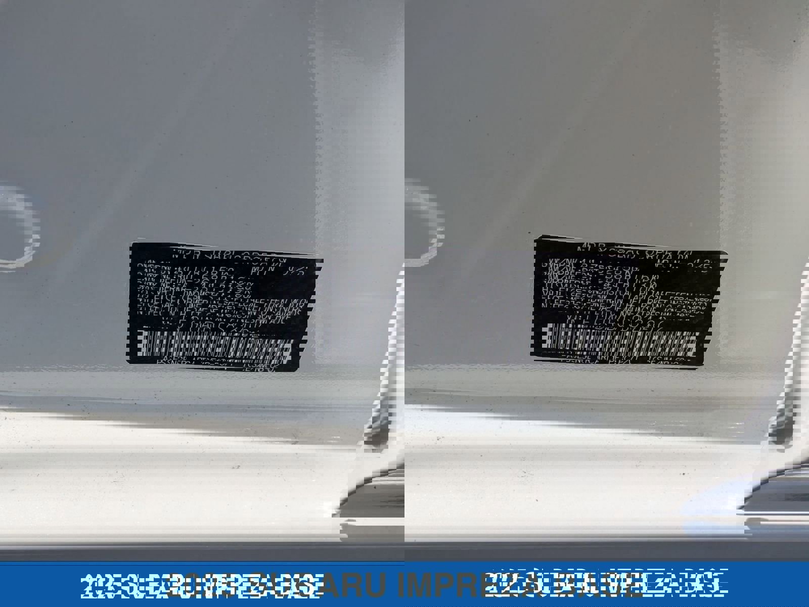 Certified 2025 Subaru Impreza 2.0i image 25