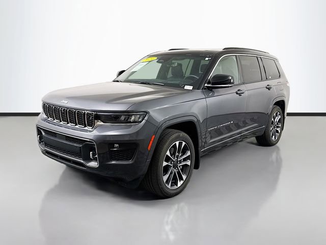 Used 2024 Jeep Grand Cherokee L Overland w/ Advanced Protech Group III image 3