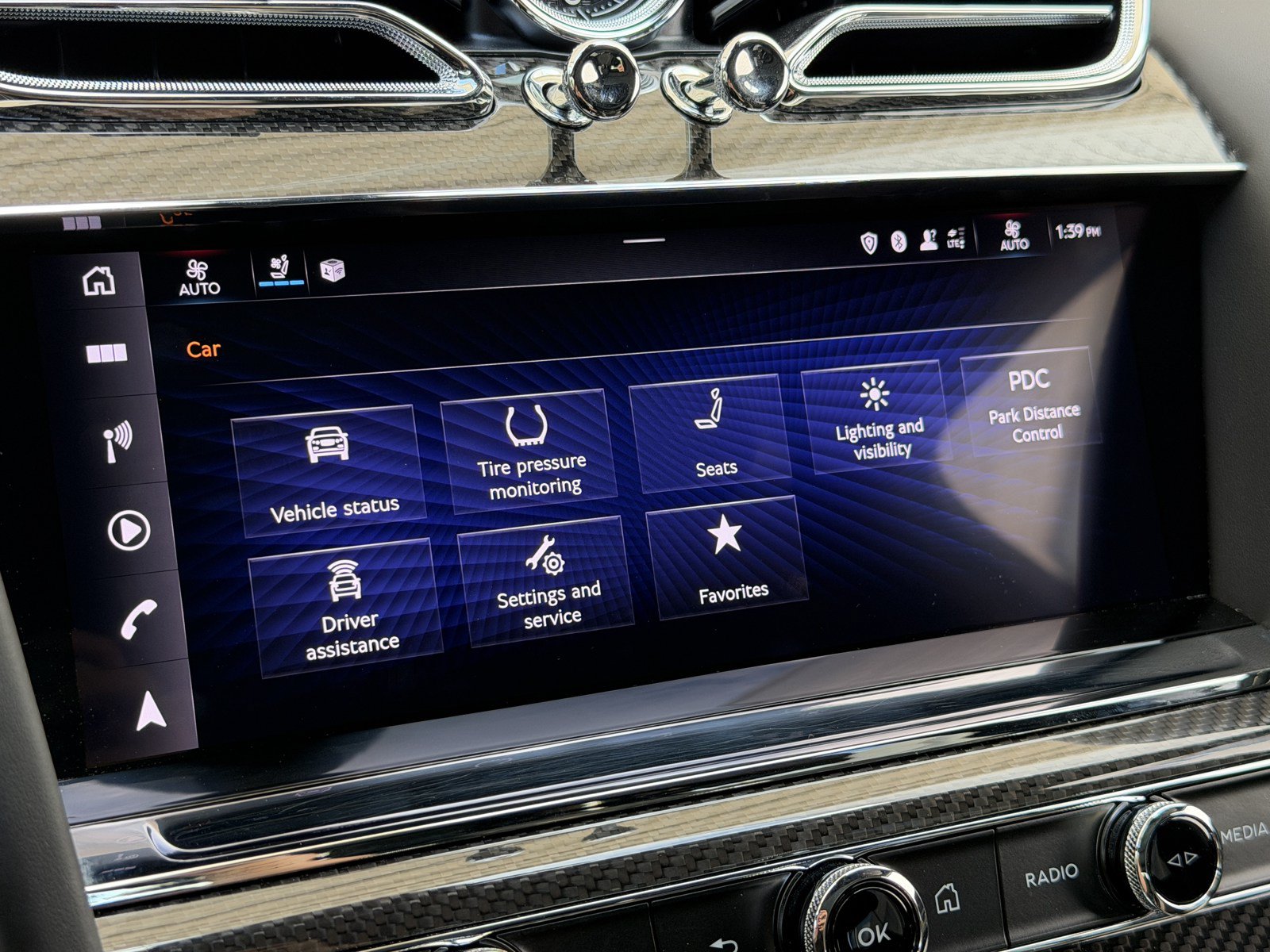 Certified 2023 Bentley Bentayga AWD/4WD image 26