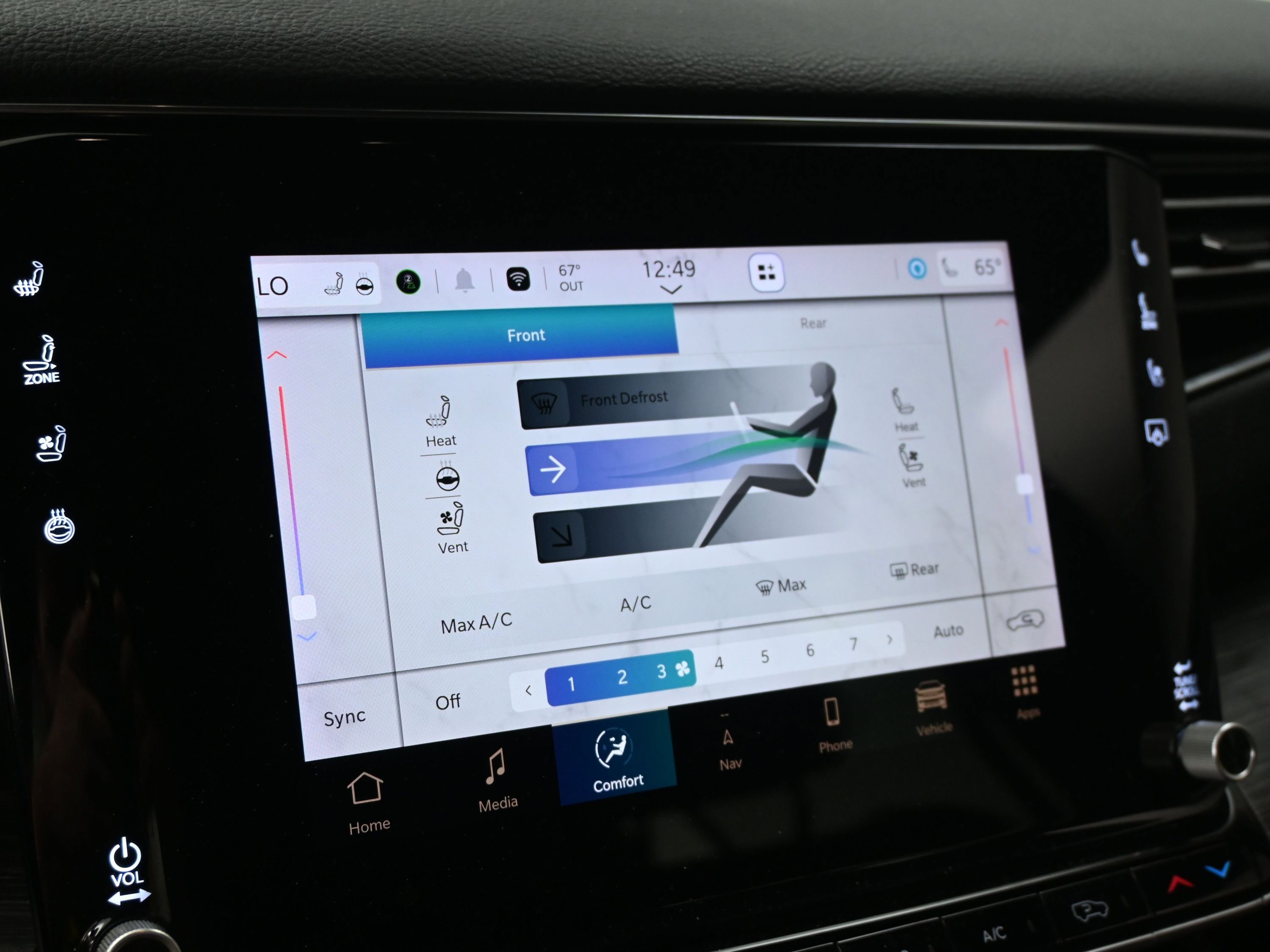 Used 2024 Jeep Wagoneer L Series II w/ Flexible Seating Group image 12