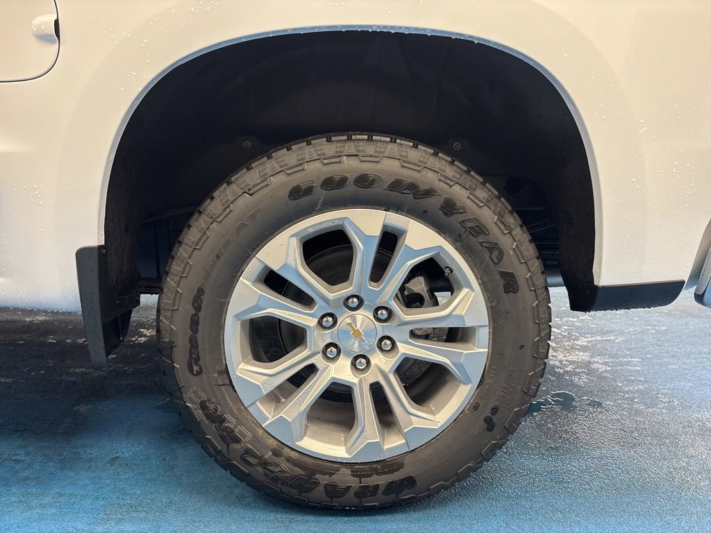 New 2026 Chevrolet Silverado 1500 LTZ image 16