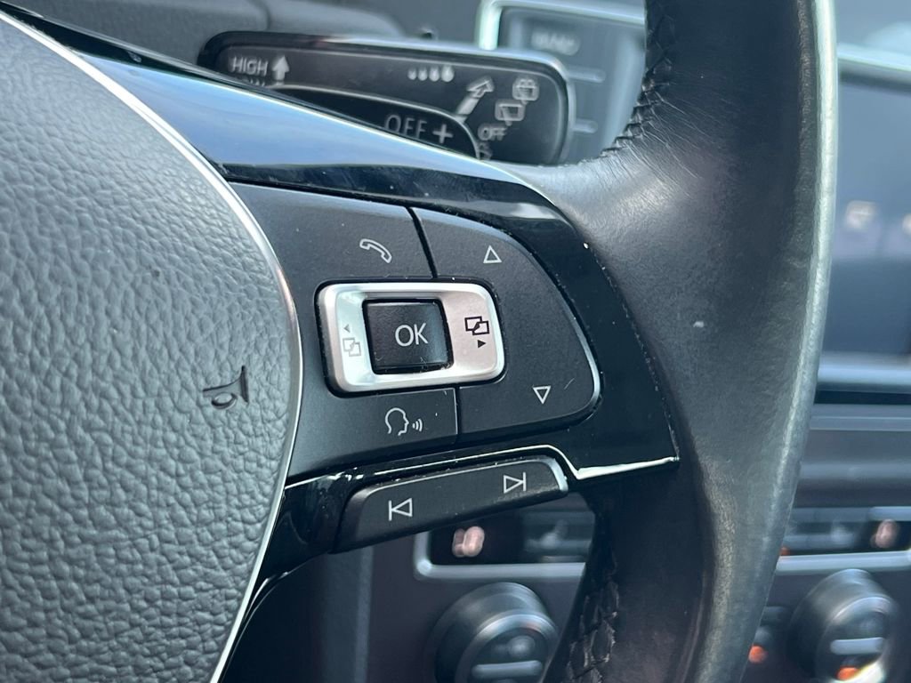 Used 2017 Volkswagen Golf Alltrack SEL image 19