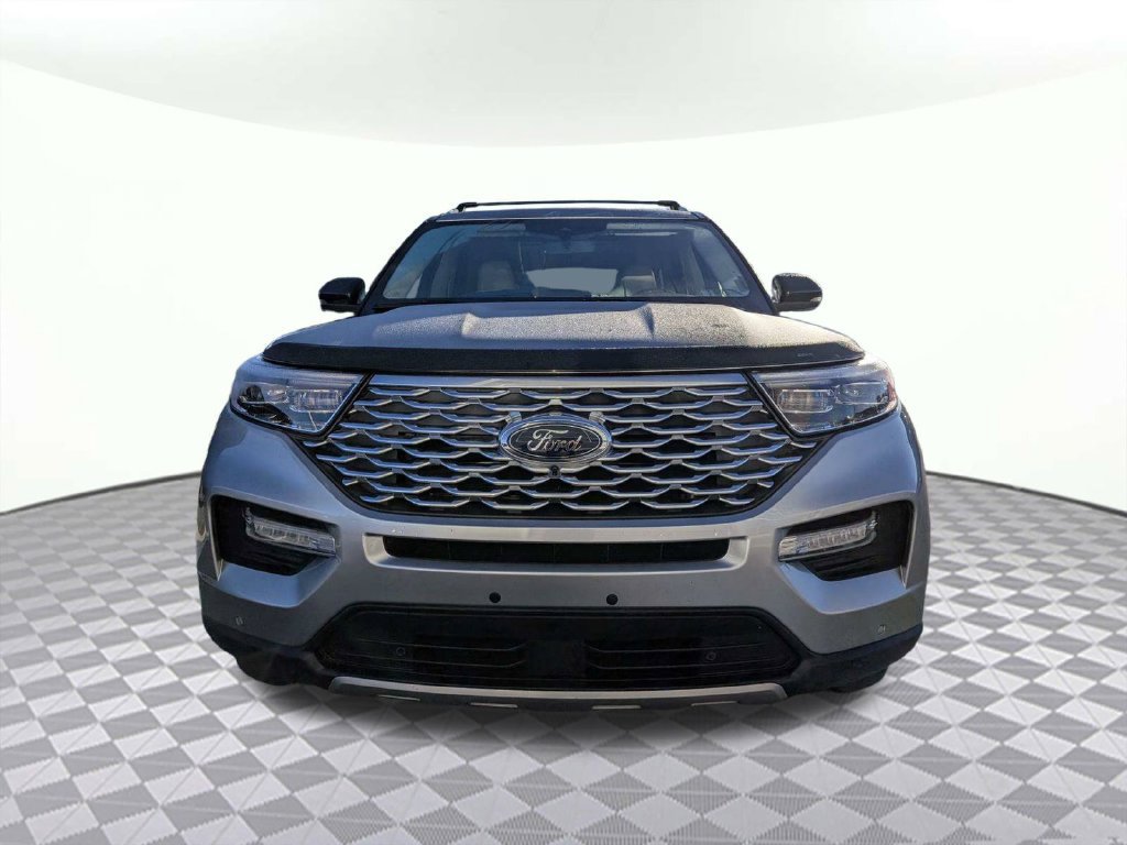 Used 2020 Ford Explorer Platinum w/ Premium Technology Package AWD/4WD image 6