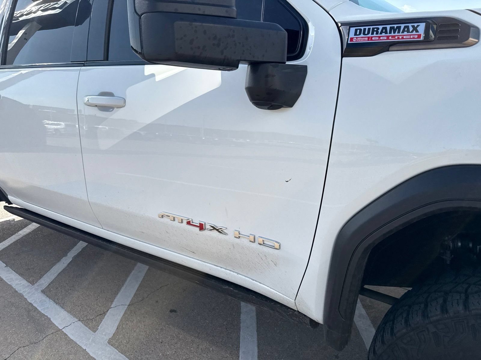 Used 2025 GMC Sierra 2500 AT4X AWD/4WD image 6
