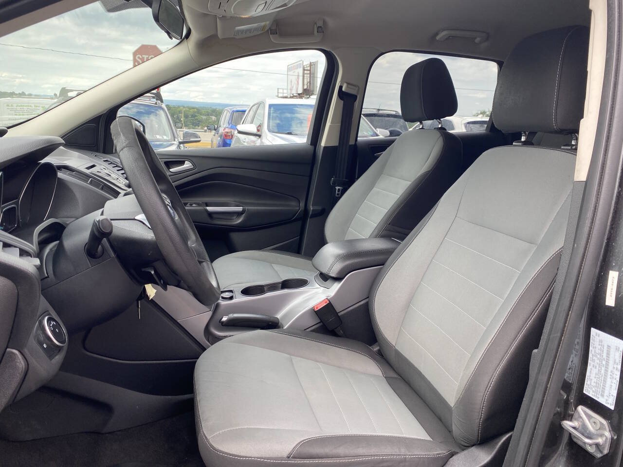 Used 2016 Ford Escape SE AWD/4WD image 12