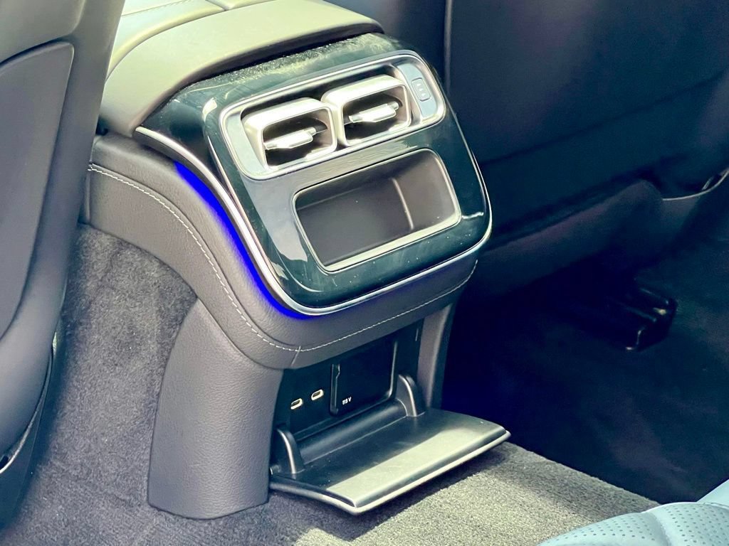 Certified 2022 Mercedes-Benz S 500 4MATIC image 37