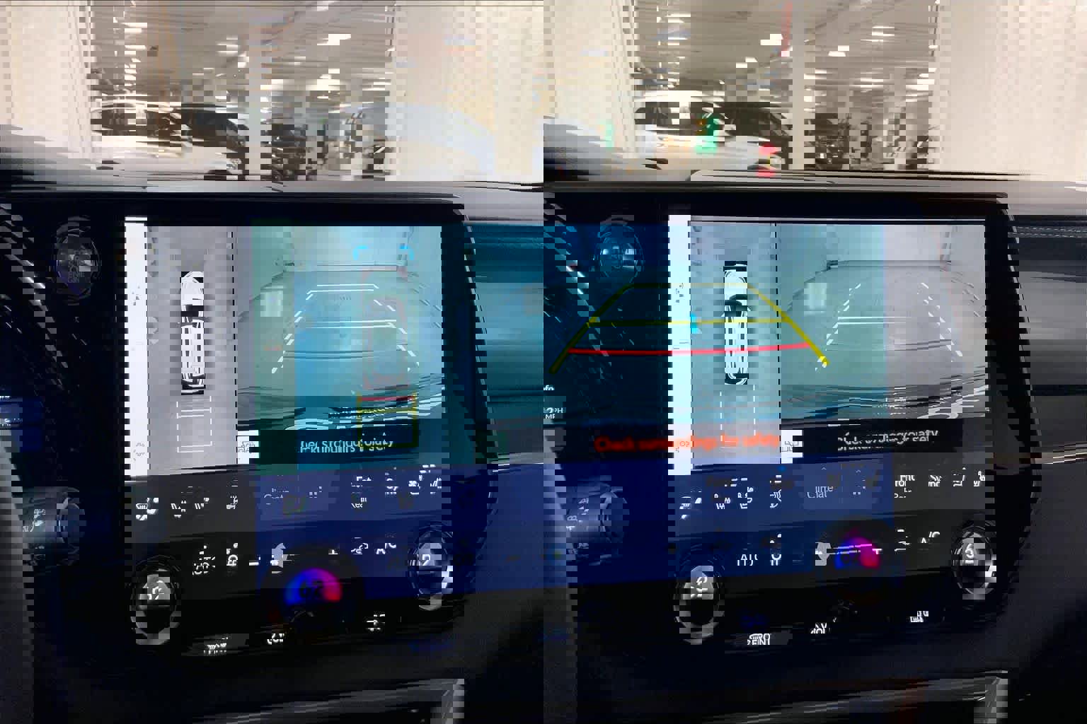 Used 2025 Lexus RX 350 Luxury w/ Convenience Package image 27