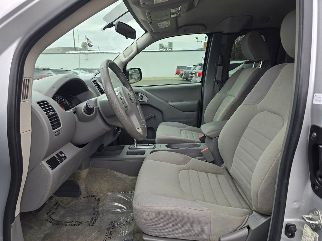 Used 2018 Nissan Frontier S RWD image 19