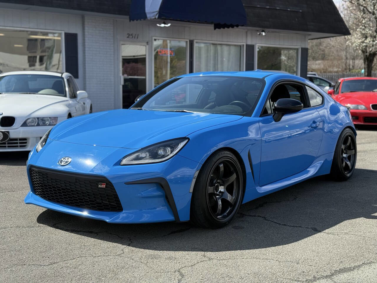 Used 2023 Toyota GR86 Premium image 4