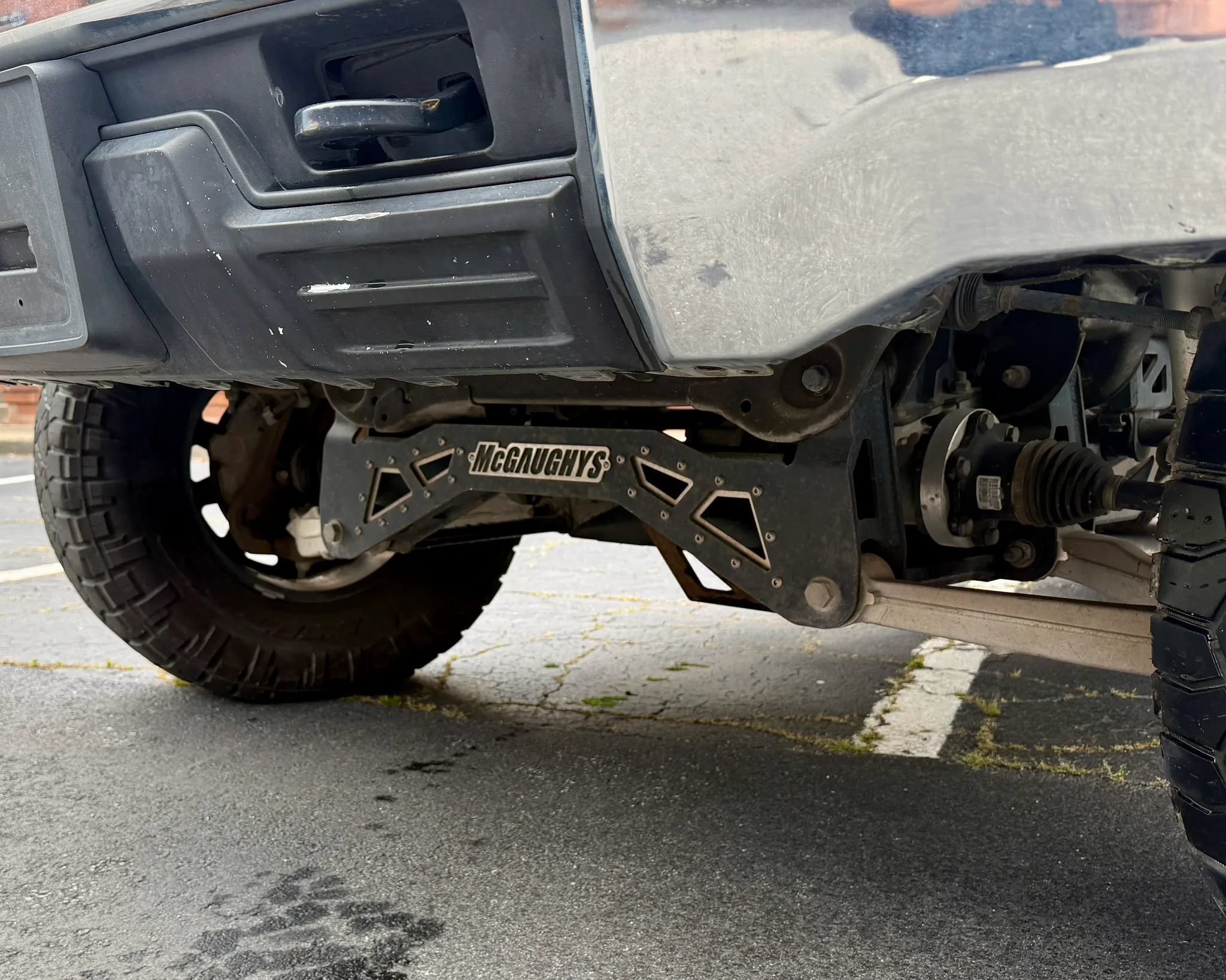 Used 2015 Chevrolet Silverado 1500 LTZ Z71 w/ LTZ Plus Package AWD/4WD image 10