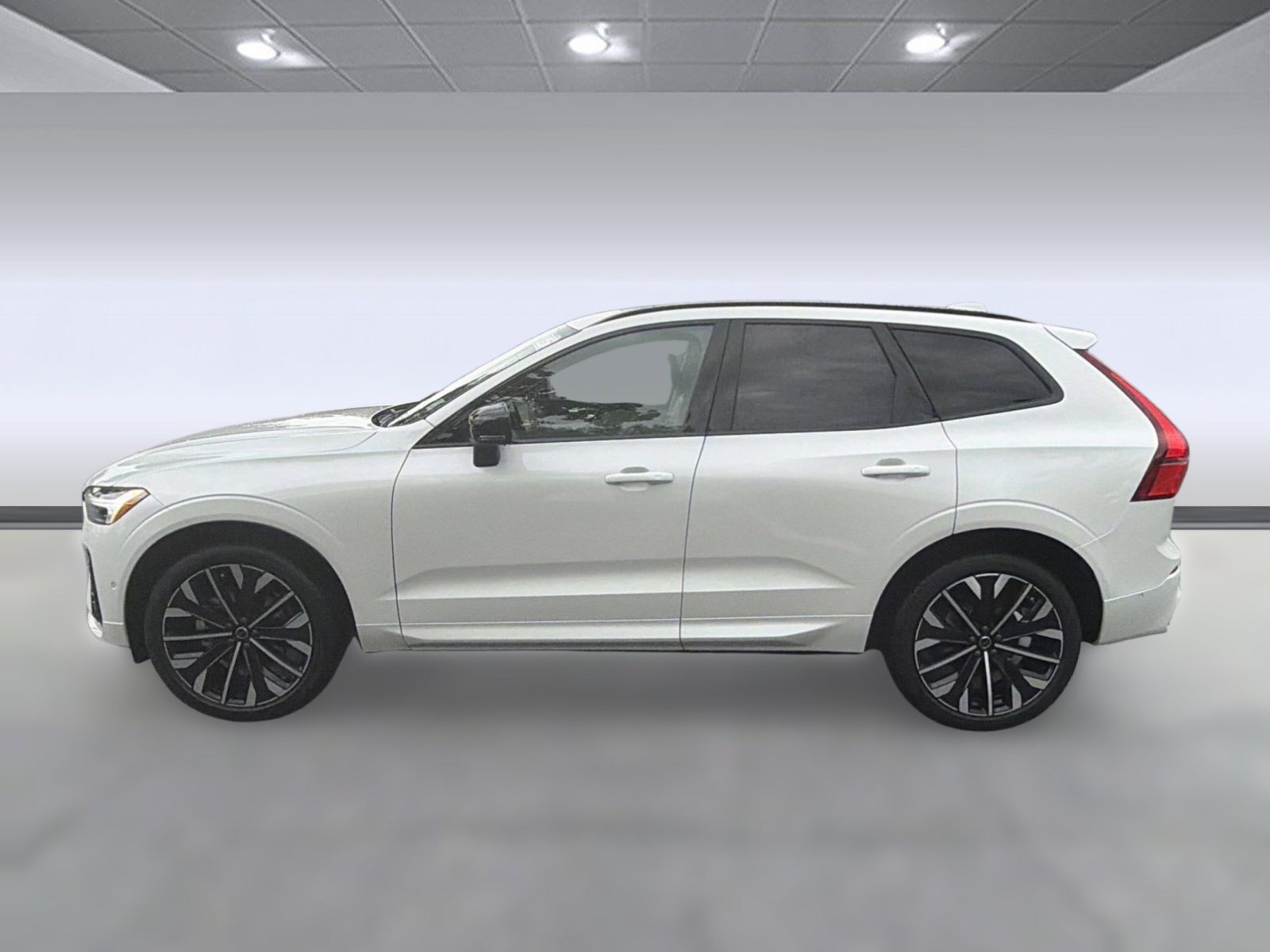 New 2027 Volvo XC60 B5 Ultra AWD/4WD image 2