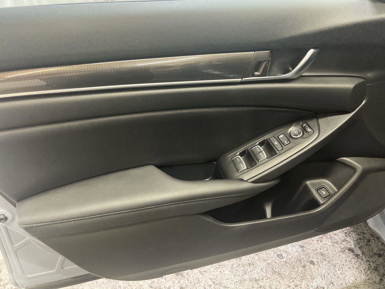 Used 2022 Honda Accord Sport Special Edition image 13