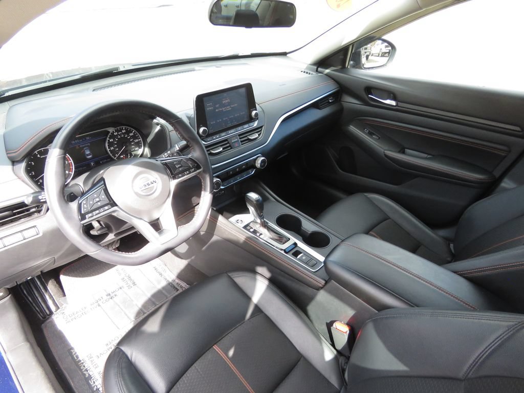 Used 2021 Nissan Altima 2.5 SR AWD/4WD image 11