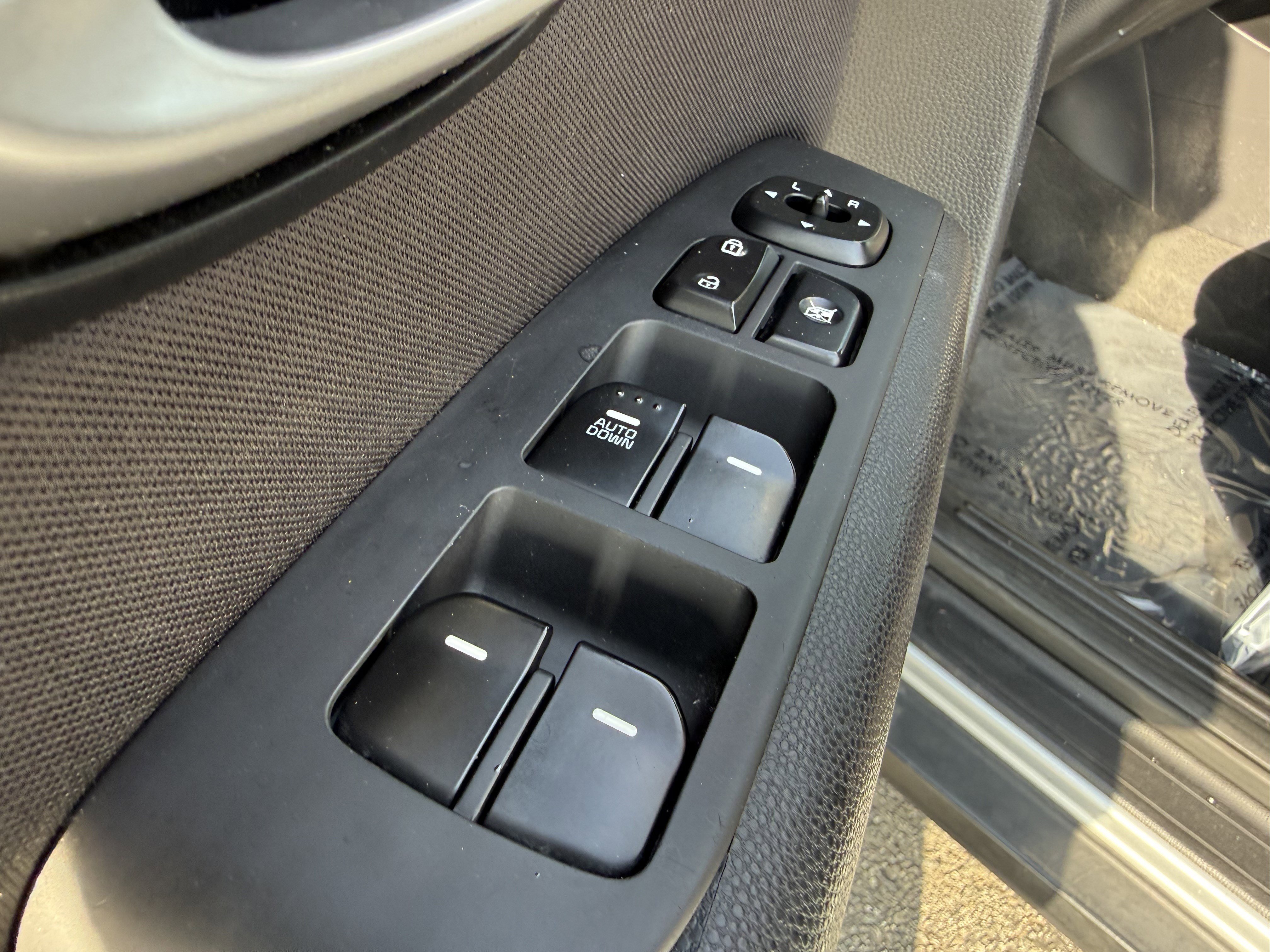 Used 2016 Kia Soul Base image 13