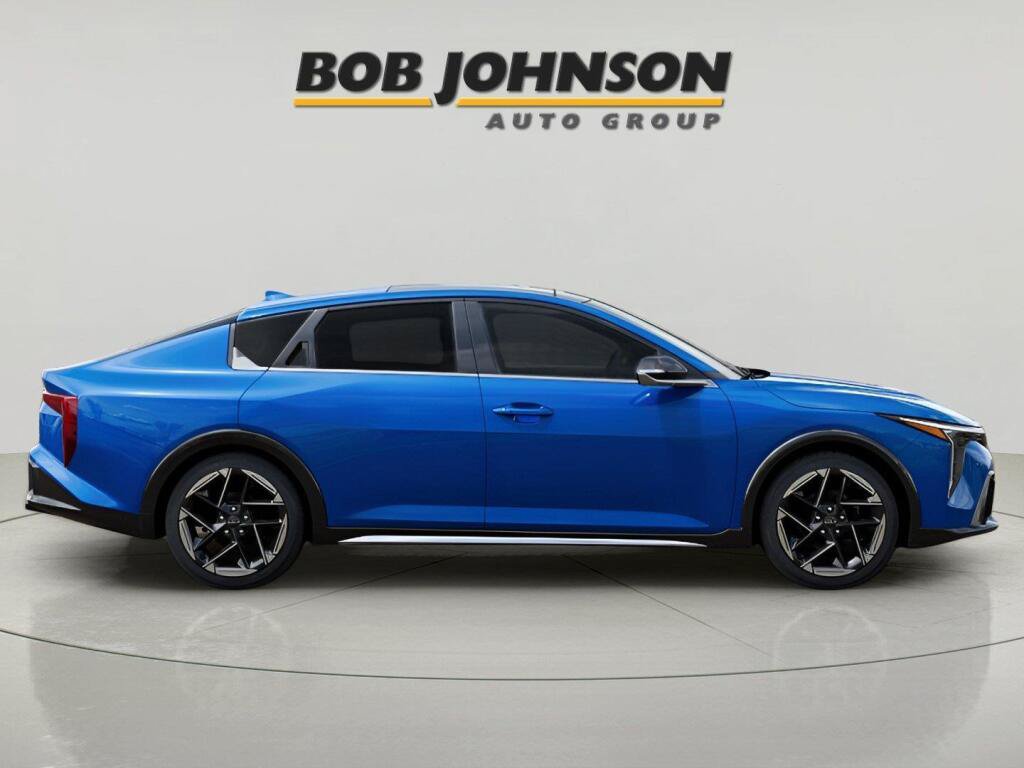 New 2026 Kia K4 GT-Line w/ GT-Line Sunroof Package FWD image 2