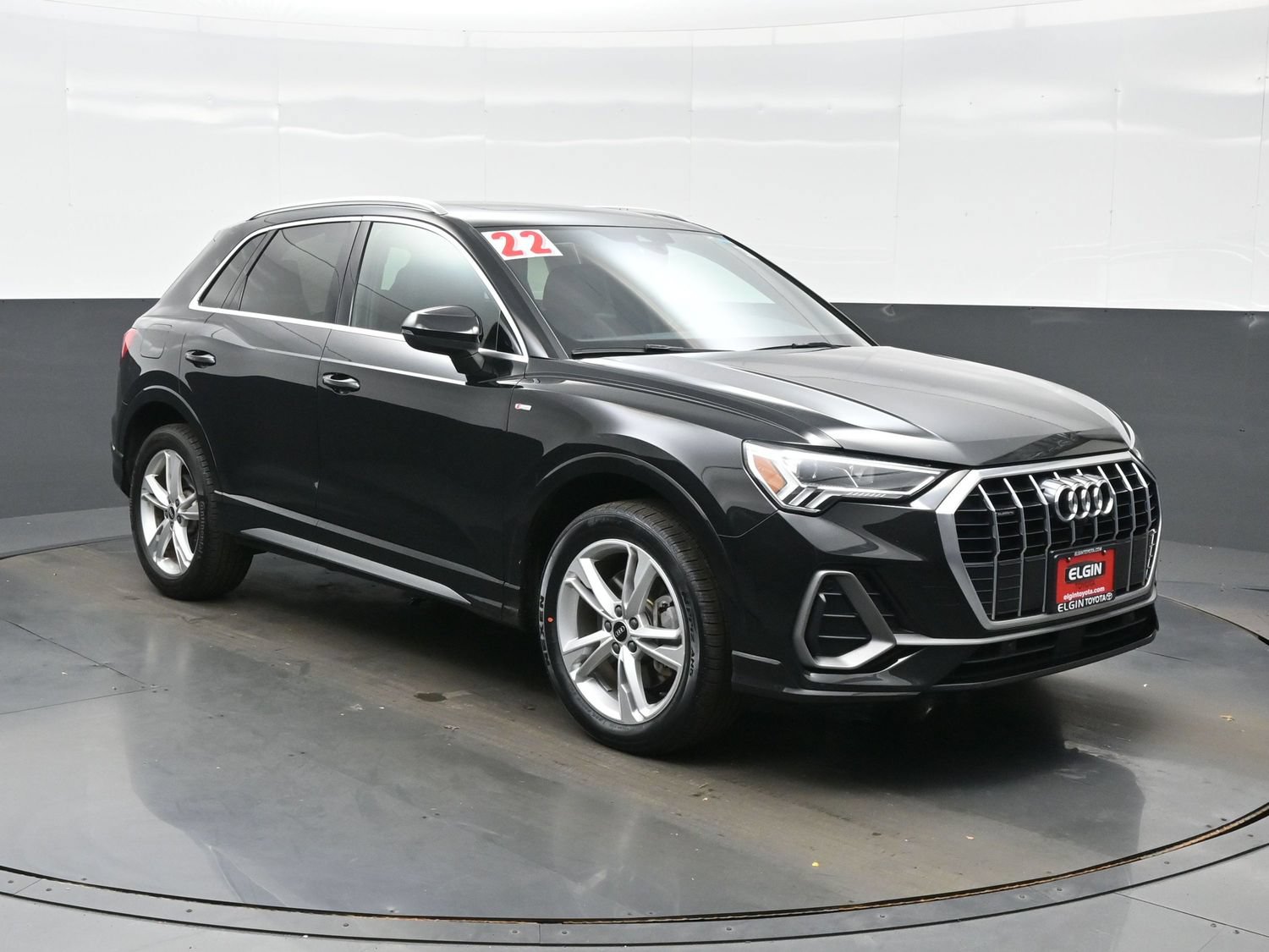 Used 2022 Audi Q3 2.0T Premium Plus w/ Premium Plus Package AWD/4WD image 8
