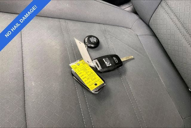 Used 2016 Kia Sorento L FWD image 13