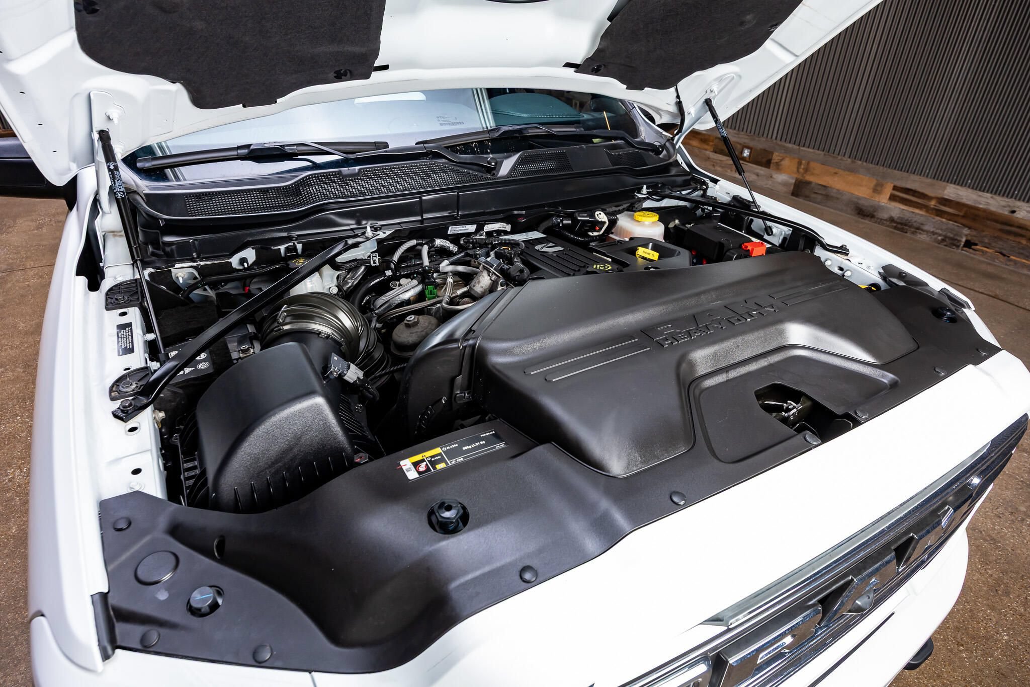 Used 2025 RAM 2500 Laramie AWD/4WD image 48