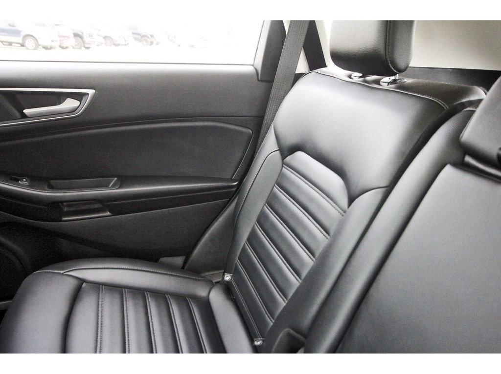 Certified 2022 Ford Edge SEL w/ Convenience Package AWD/4WD image 14