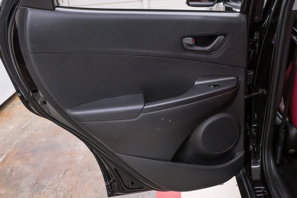 Used 2018 Hyundai Kona SEL FWD image 27