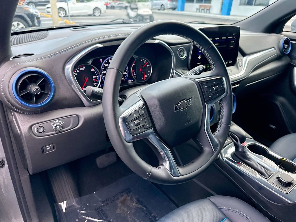 Certified 2023 Chevrolet Blazer RS FWD image 9
