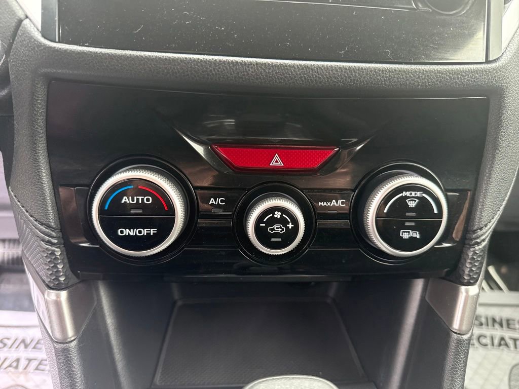 Used 2020 Subaru Forester Premium image 30