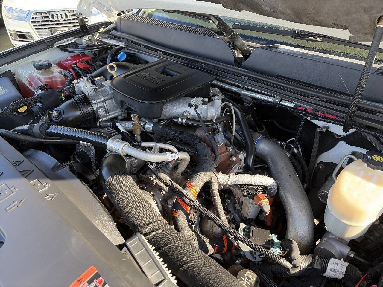 Used 2014 GMC Sierra 2500 Denali w/ Suspension Package, Off-Road image 16