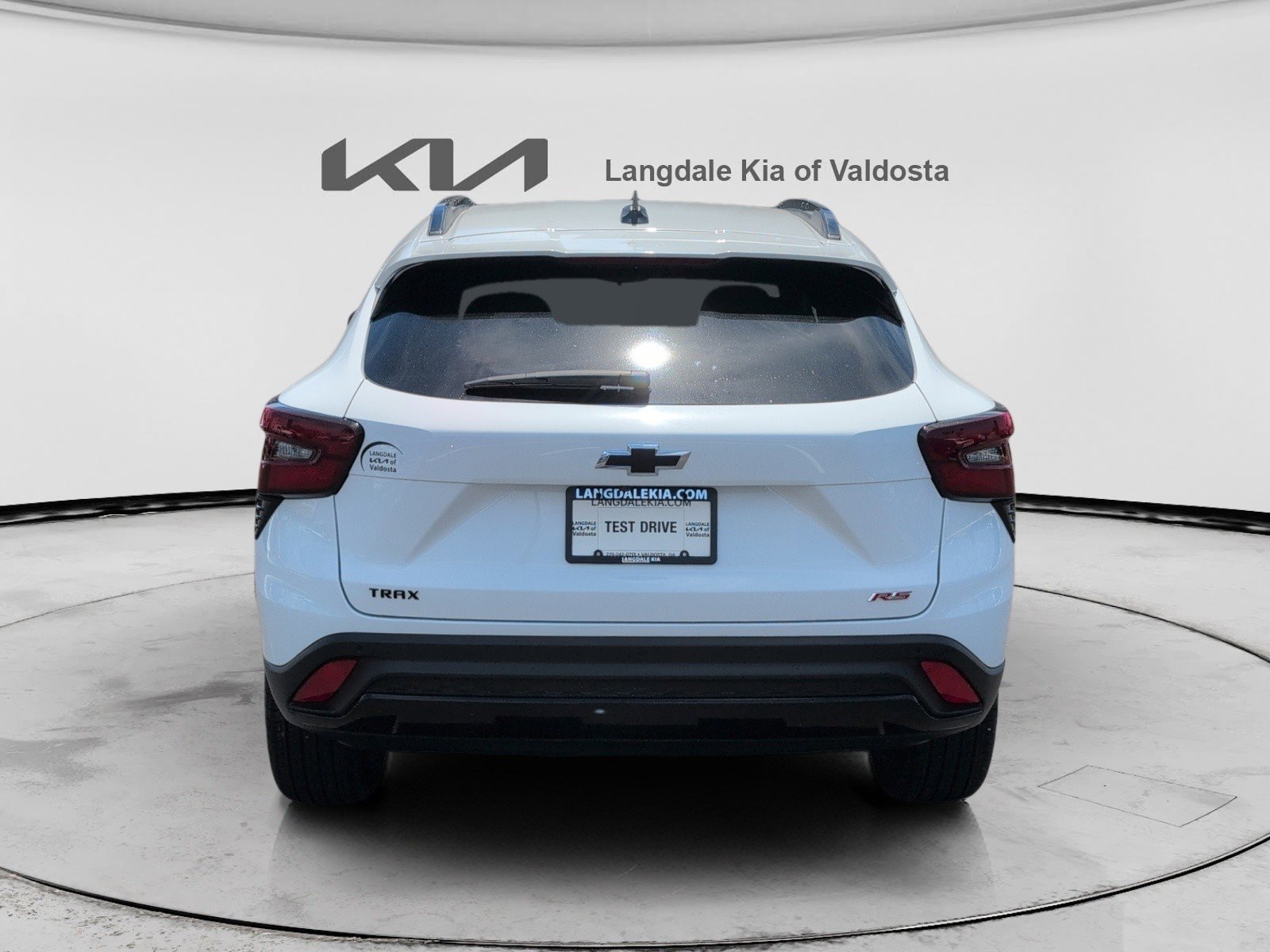 Used 2025 Chevrolet Trax RS w/ Sunroof Package FWD image 8