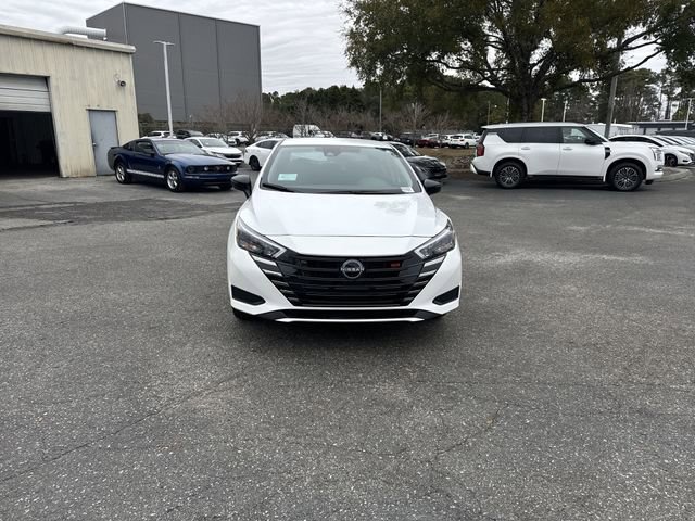 New 2025 Nissan Versa SR w/ Trunk Package FWD image 2